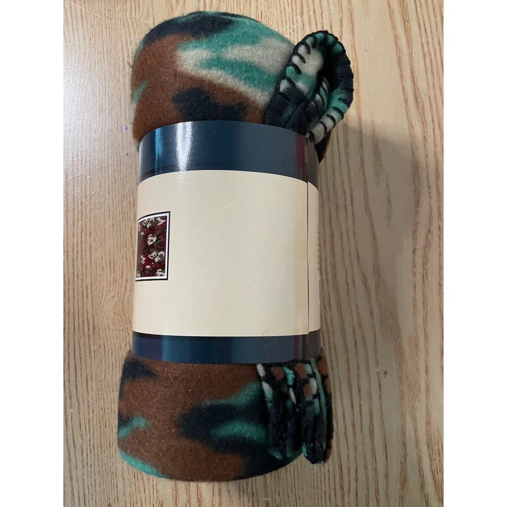 New Camo Print Fleece Throw Blanket Super Soft size 50”x60”